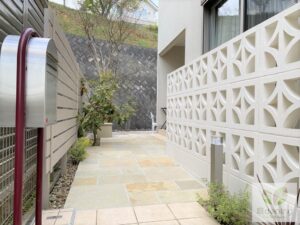 神奈川県横浜市H様邸 | 外構アプローチリフォーム工事 | 花ブロック