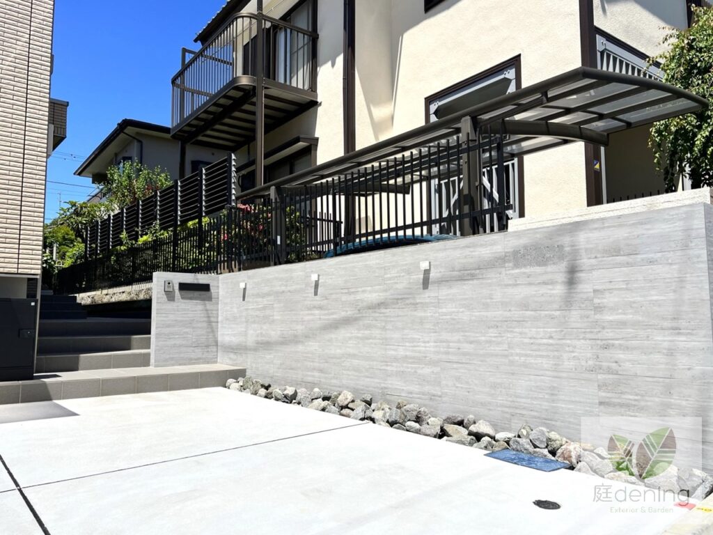 横浜市外構 目隠し塀 タイル